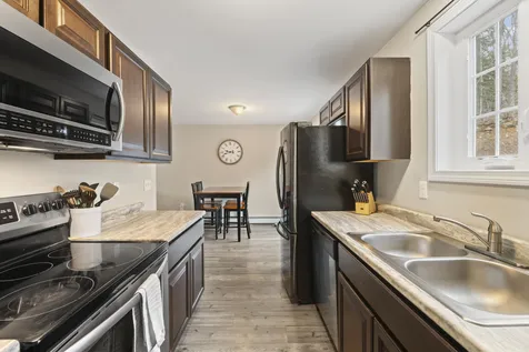 17 Hemlock Road Barnstead NH 03218