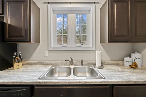 17 Hemlock Road Barnstead NH 03218