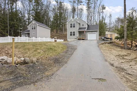 17 Hemlock Road Barnstead NH 03218