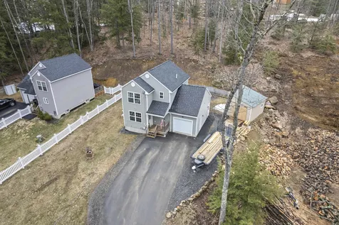 17 Hemlock Road Barnstead NH 03218