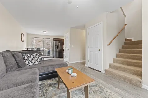 17 Hemlock Road Barnstead NH 03218