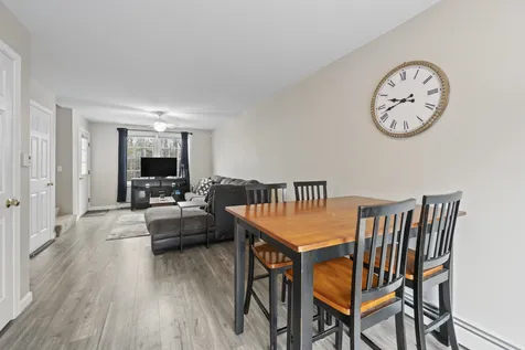 17 Hemlock Road Barnstead NH 03218