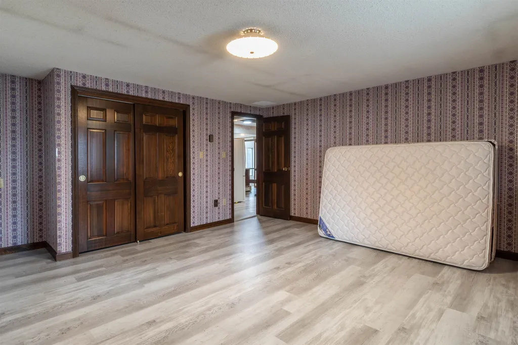 1252 Hanover Street Manchester NH 03104
