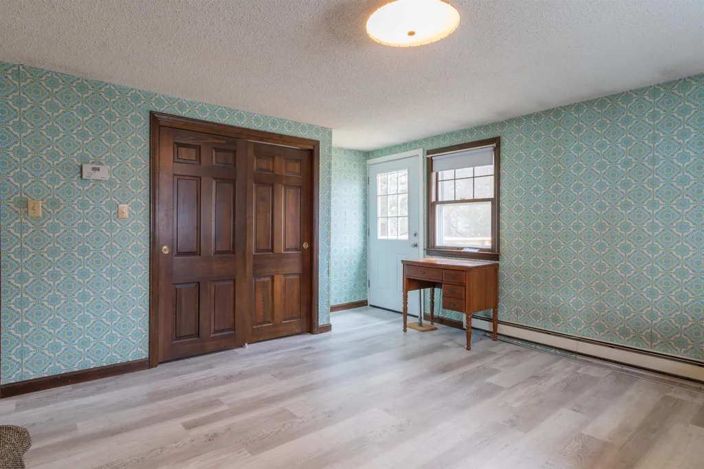1252 Hanover Street Manchester NH 03104