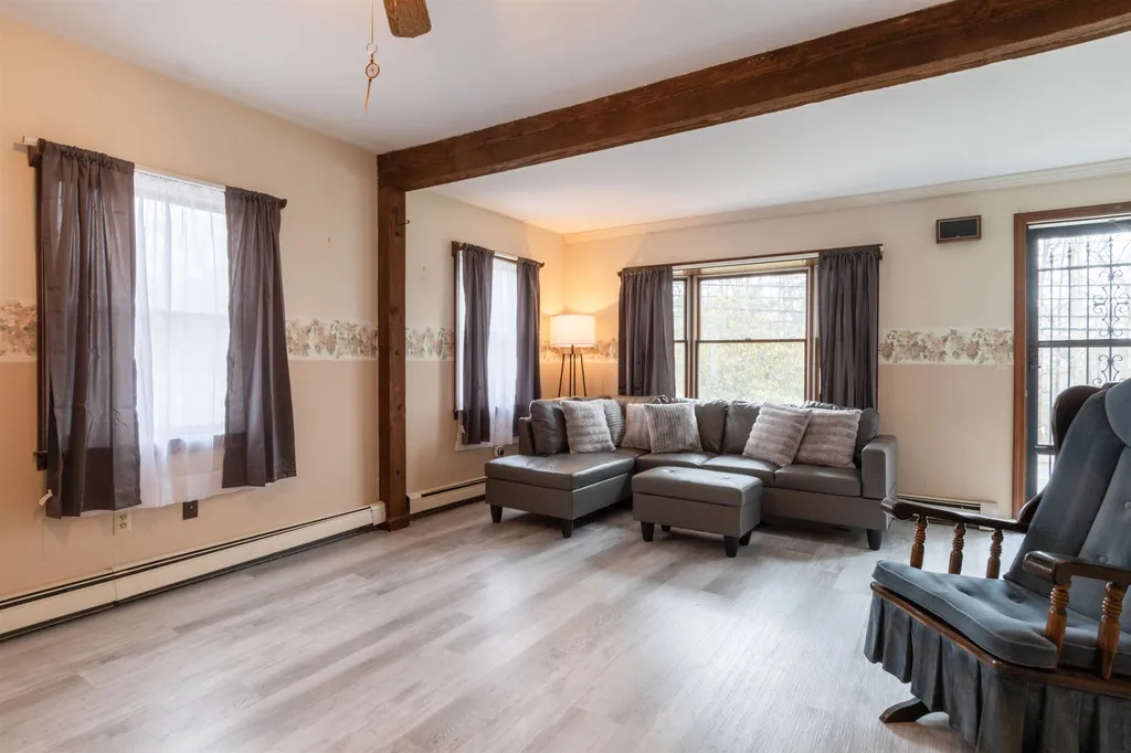 1252 Hanover Street Manchester NH 03104