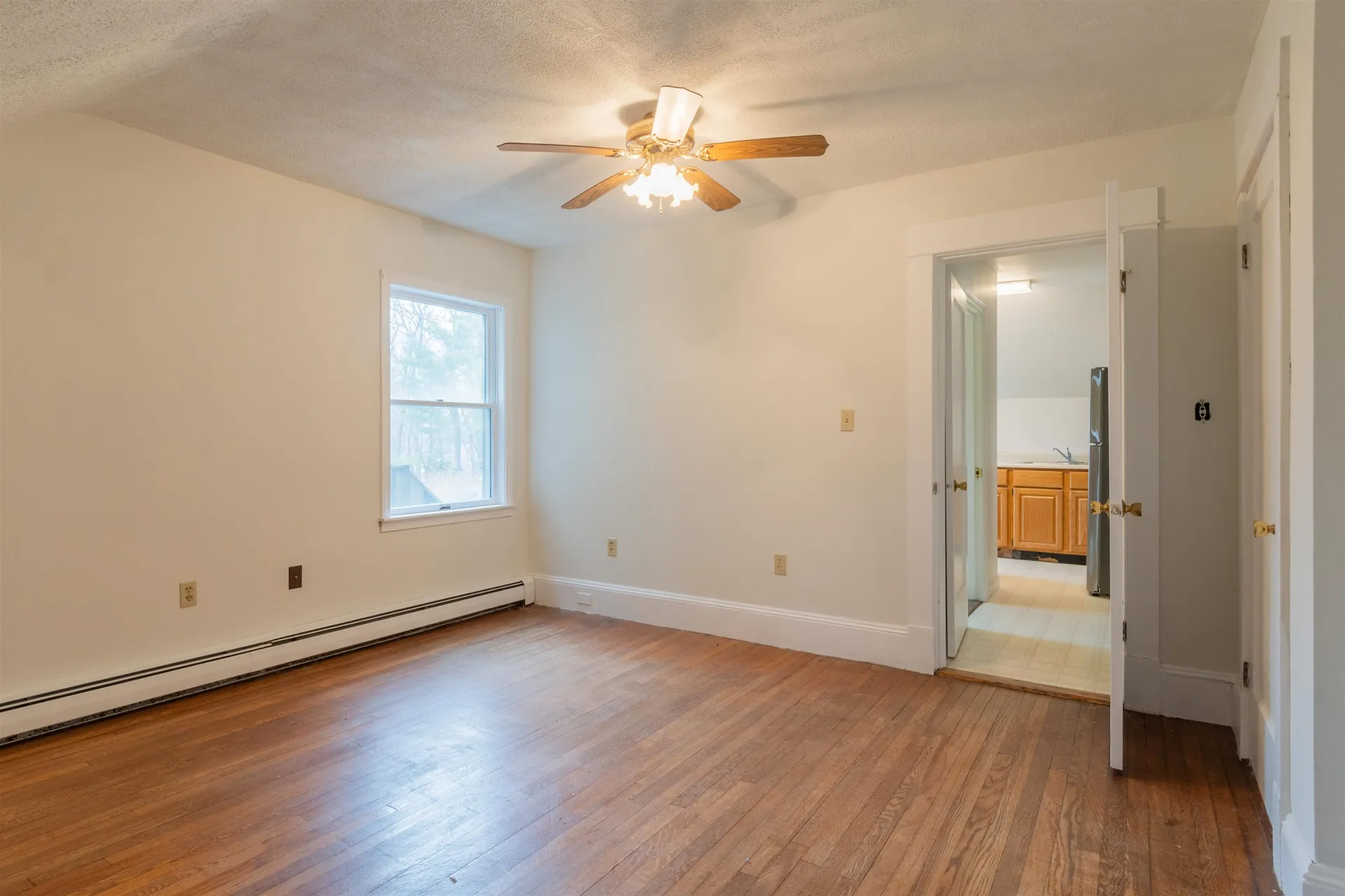 1252 Hanover Street Manchester NH 03104