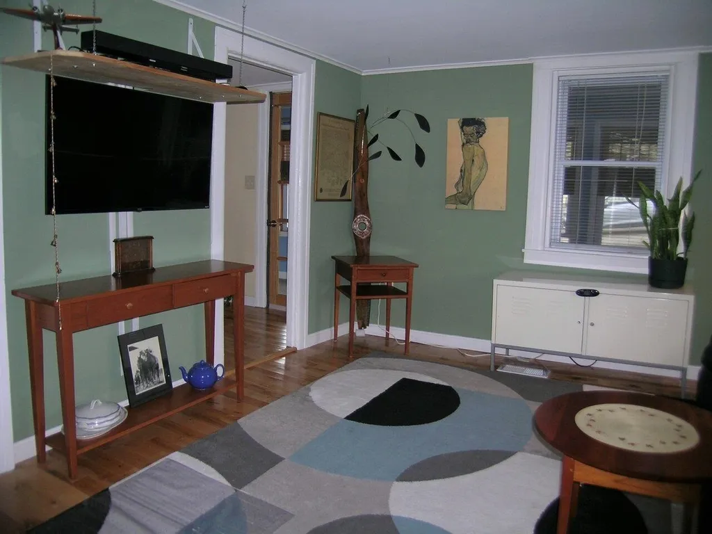 94 South Maple Street Vergennes VT 05491