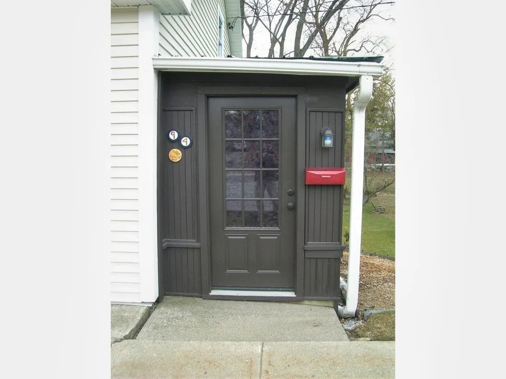 94 South Maple Street Vergennes VT 05491