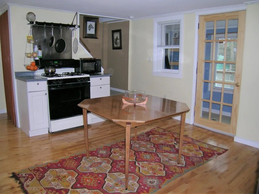 94 South Maple Street Vergennes VT 05491