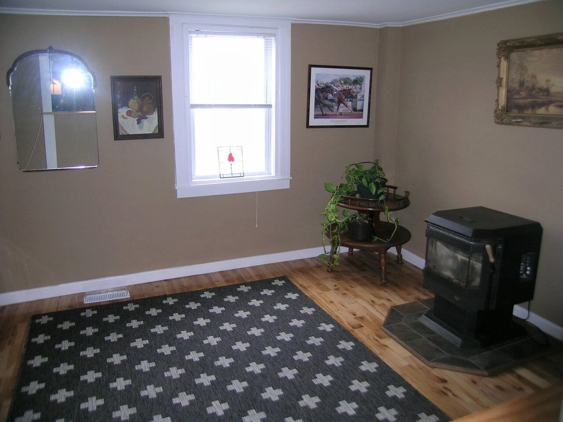 94 South Maple Street Vergennes VT 05491