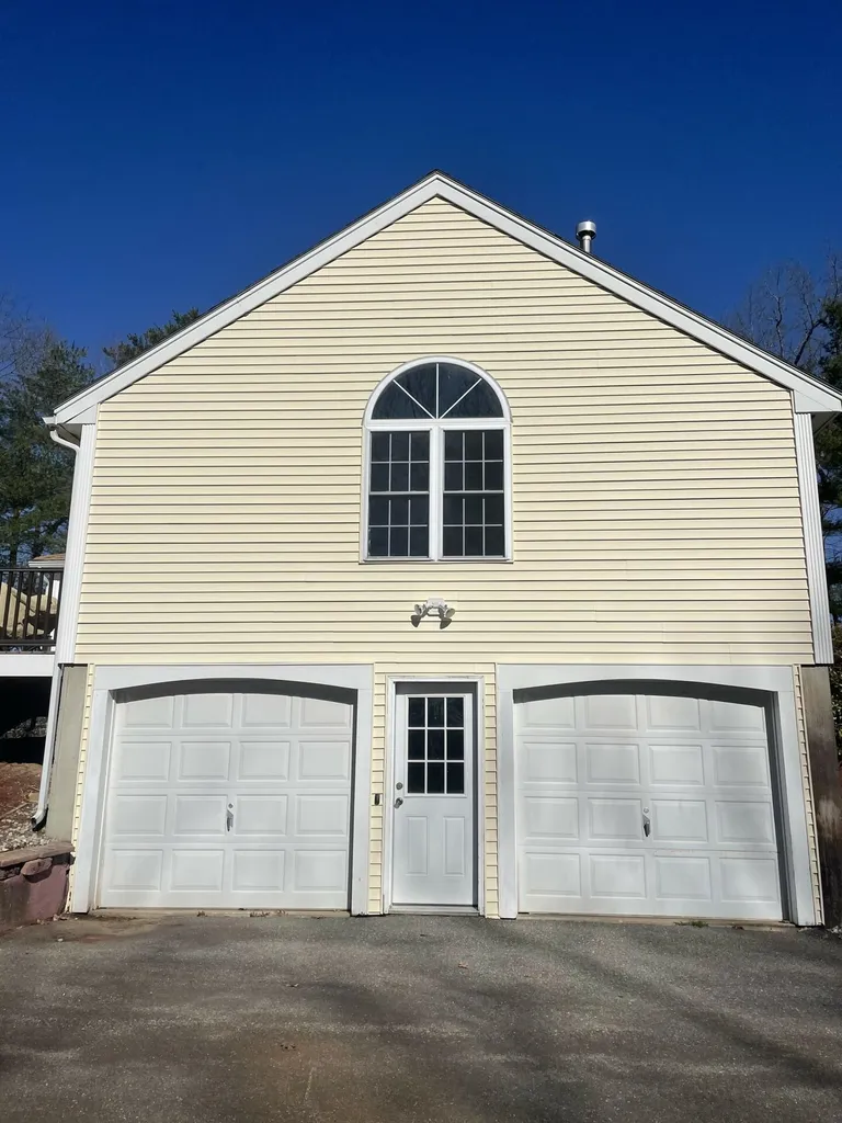5 Hancock Drive Londonderry NH 03053