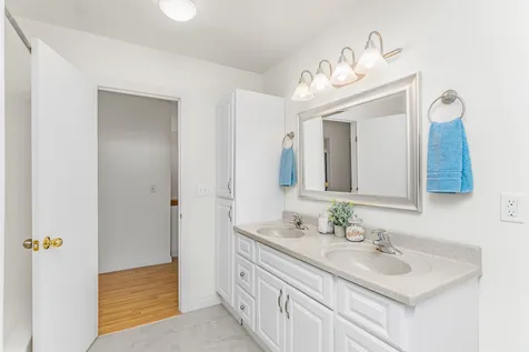 38 Shady Lane Williston VT 04595