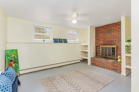 38 Shady Lane Williston VT 04595
