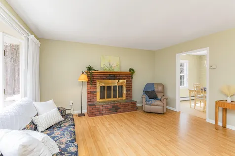 38 Shady Lane Williston VT 04595