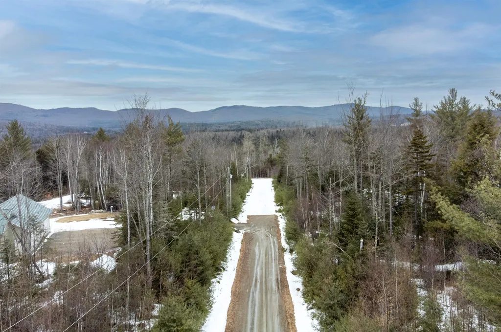 34.6 Ian's Way Bethlehem NH 03574