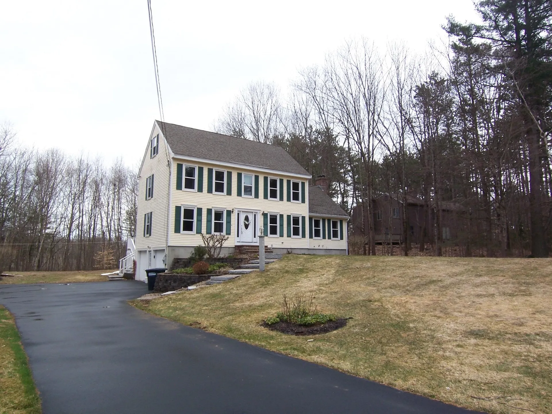 21 Red Pine Road Danville NH 03819