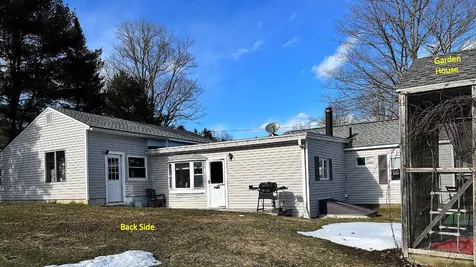 39 Maple Street Enfield NH 03748