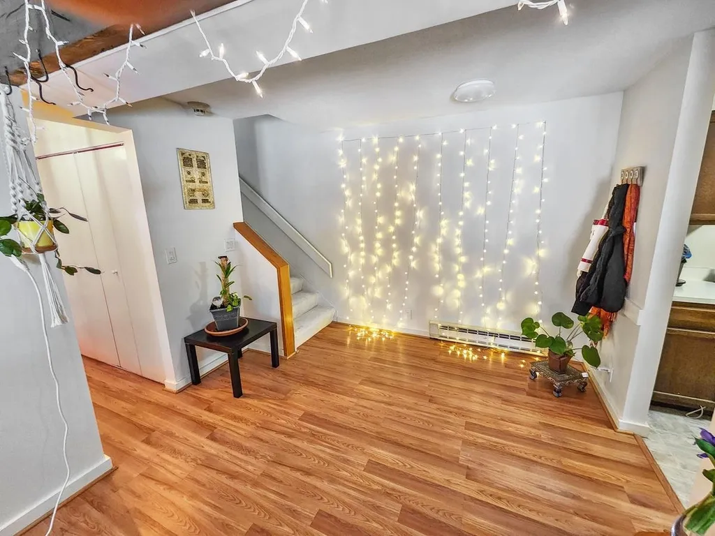 121 Brook Hollow Hanover NH 03755