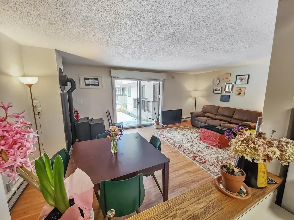 121 Brook Hollow Hanover NH 03755