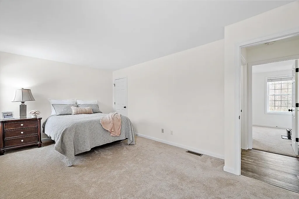 51c Cheney Lane Danville NH 03819
