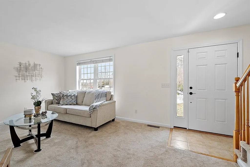 51c Cheney Lane Danville NH 03819