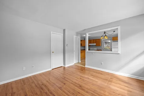 139 South Main Street Laconia NH 03246