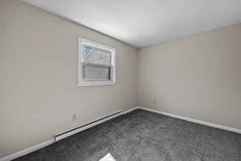 139 South Main Street Laconia NH 03246