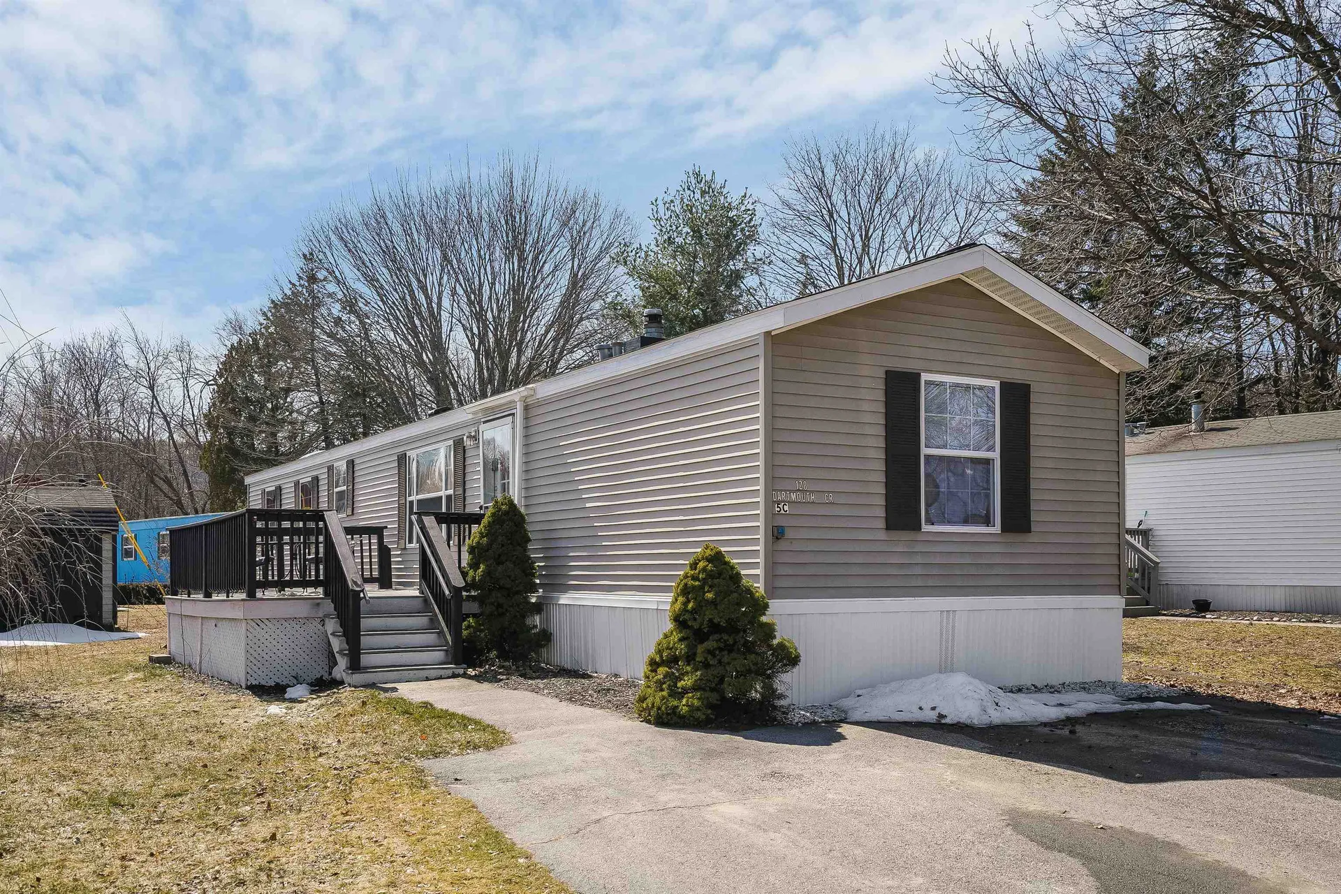 128 Dartmouth Circle Newmarket NH 03857