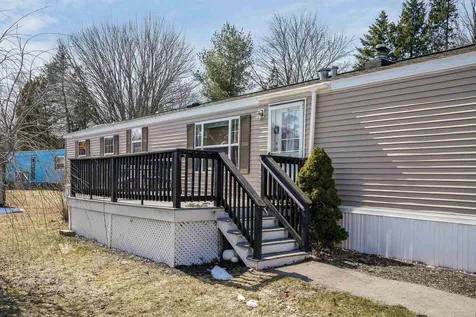 128 Dartmouth Circle Newmarket NH 03857