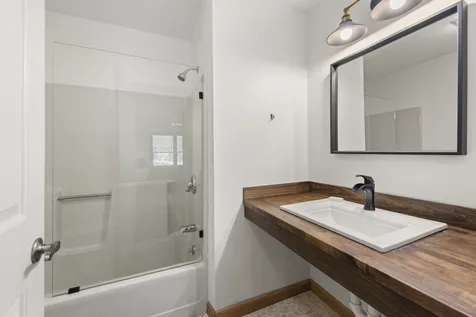 48 Penstock Road Lincoln NH 03251