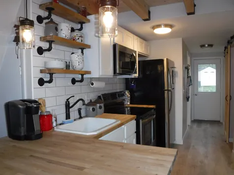 1 E Bluff Highlands Road Meredith NH 03253
