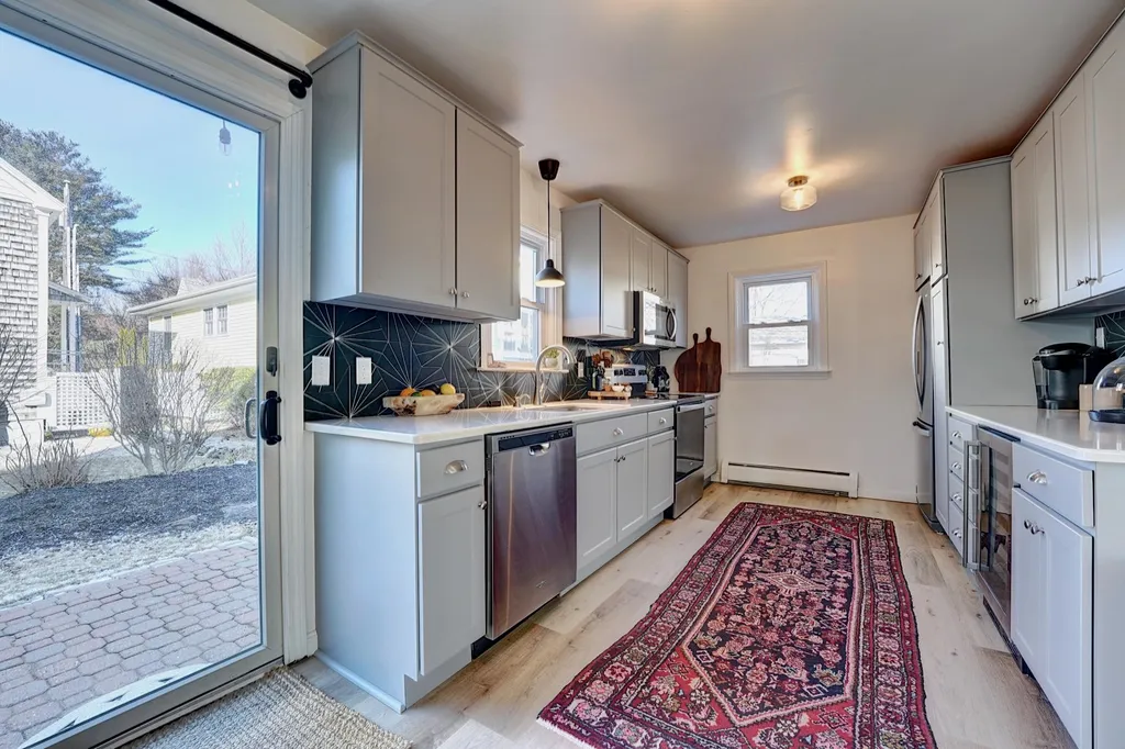 16 Ocean View Avenue Rye NH 03870