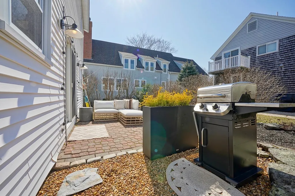 16 Ocean View Avenue Rye NH 03870