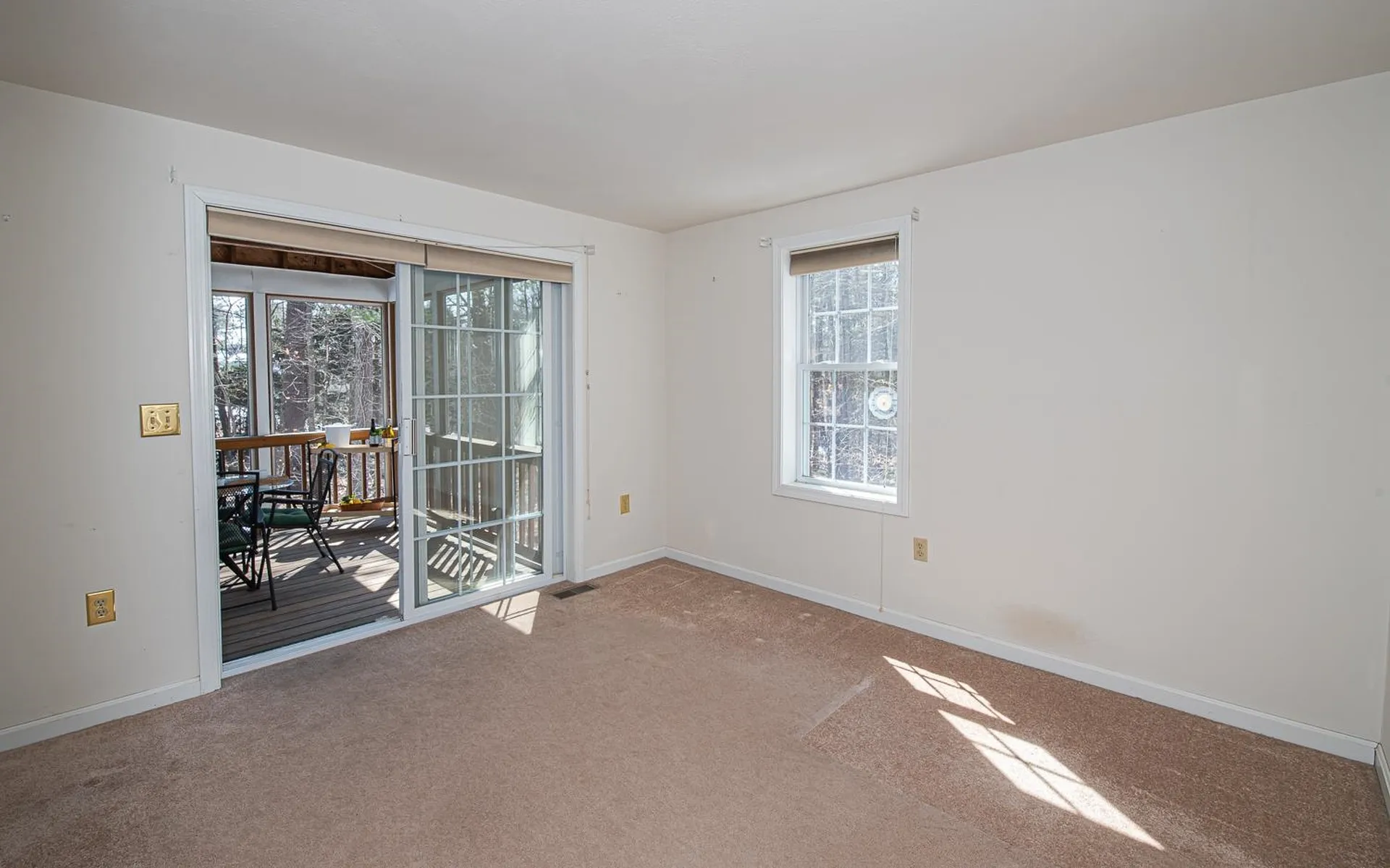 31 Saint John Lane Hampstead NH 03841