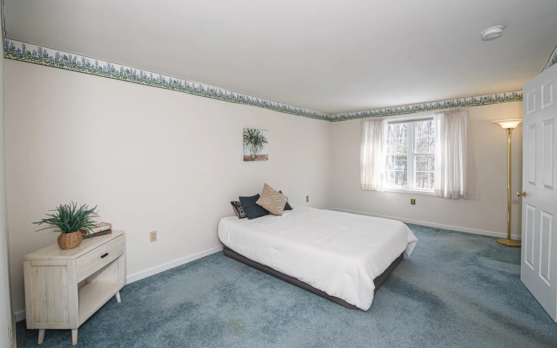 31 Saint John Lane Hampstead NH 03841