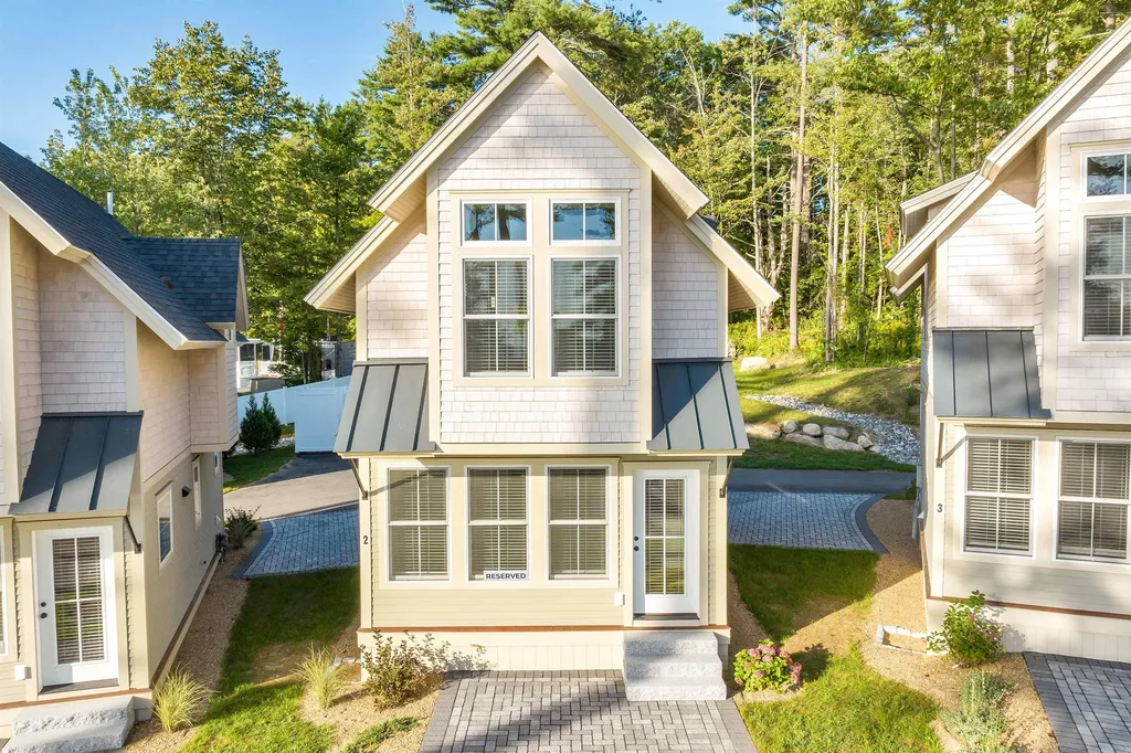 109 Weirs Boulevard Laconia NH 03246