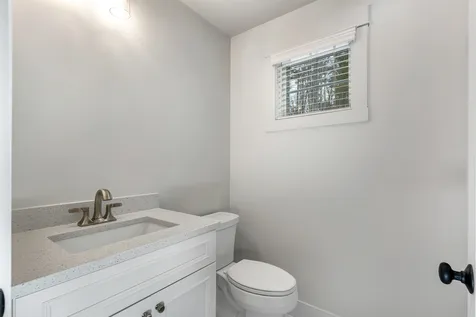 109 Weirs Boulevard Laconia NH 03246
