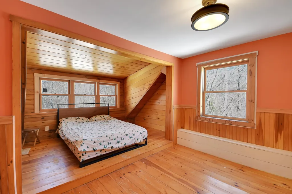159 North Meadow Drive Bristol VT 05443