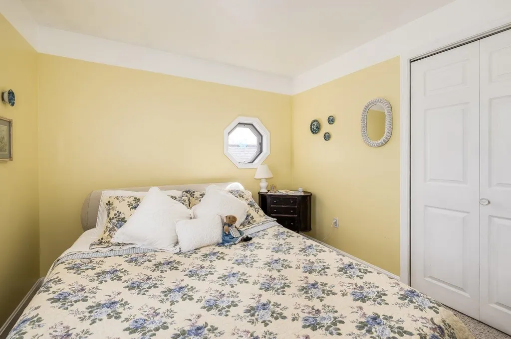 37 Reddington Landing Hampton NH 03842