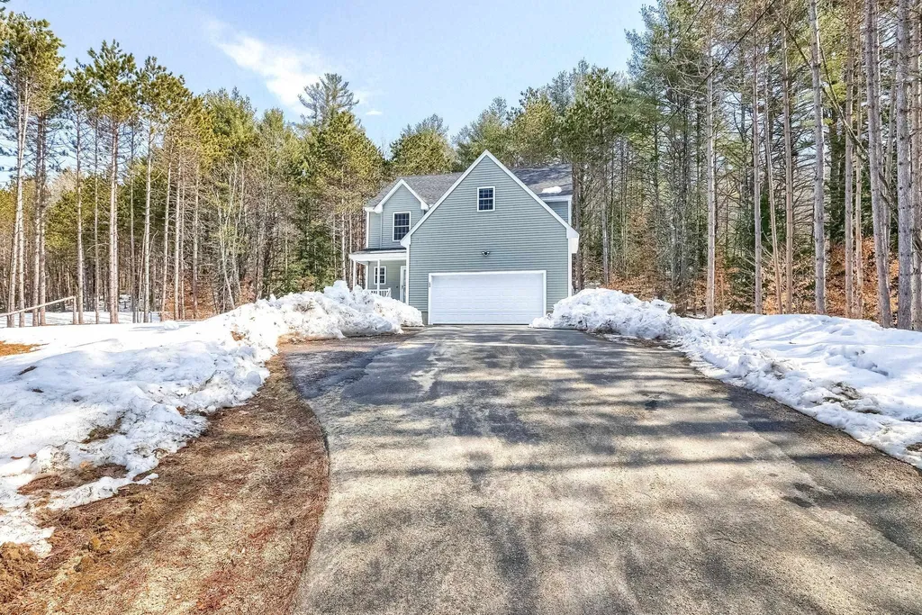 60 Blackwater Road Concord NH 03303