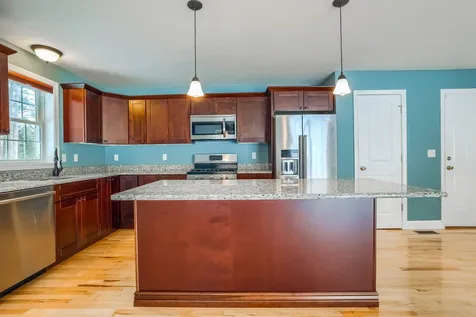 60 Blackwater Road Concord NH 03303