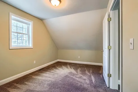 60 Blackwater Road Concord NH 03303