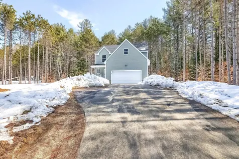 60 Blackwater Road Concord NH 03303