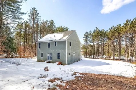 60 Blackwater Road Concord NH 03303