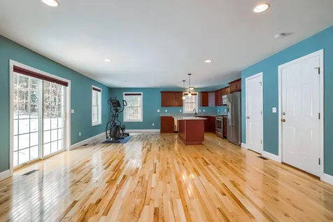 60 Blackwater Road Concord NH 03303