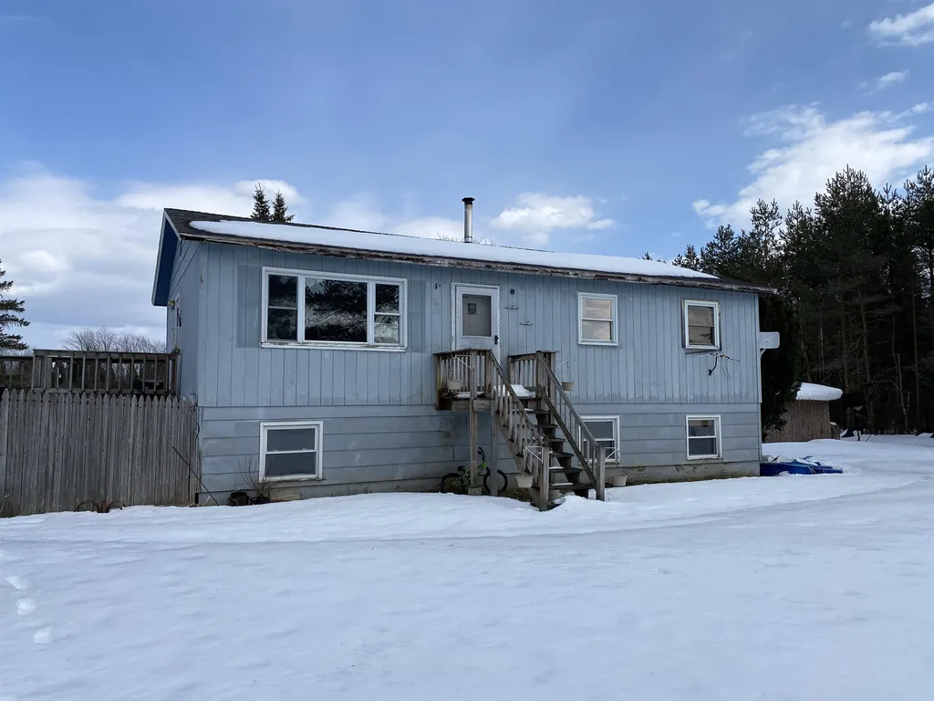 107 Rugg Road Fairfield VT 05455