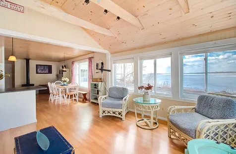 607 Holiday Point Road North Hero VT 05474