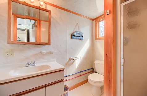 607 Holiday Point Road North Hero VT 05474