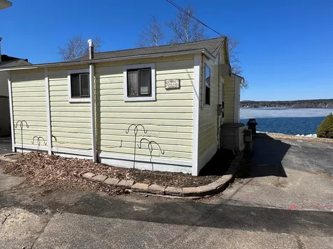 144 Lake Street Laconia NH 03246