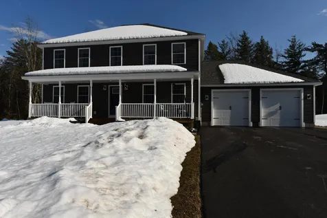 122 Snowshoe Road Henniker NH 03242
